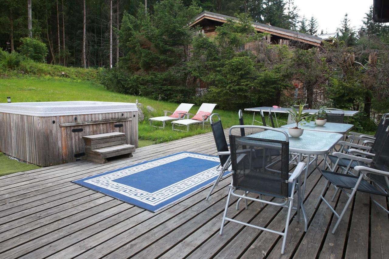 Chamonix Large Chalet, Sleeps 12, 200M2, 5 Bedroom, 4 Bathroom, Garden, Jacuzzi, Sauna 외부 사진