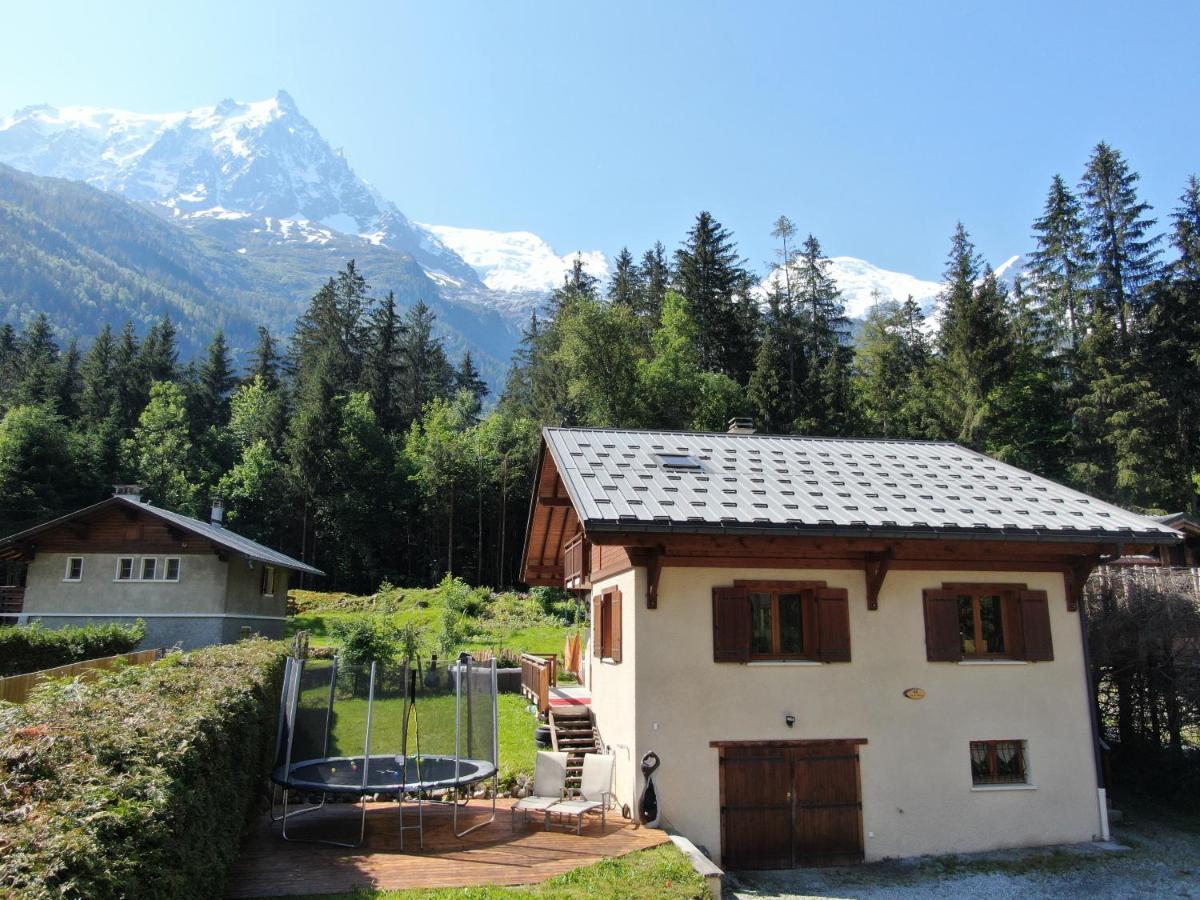 Chamonix Large Chalet, Sleeps 12, 200M2, 5 Bedroom, 4 Bathroom, Garden, Jacuzzi, Sauna 외부 사진